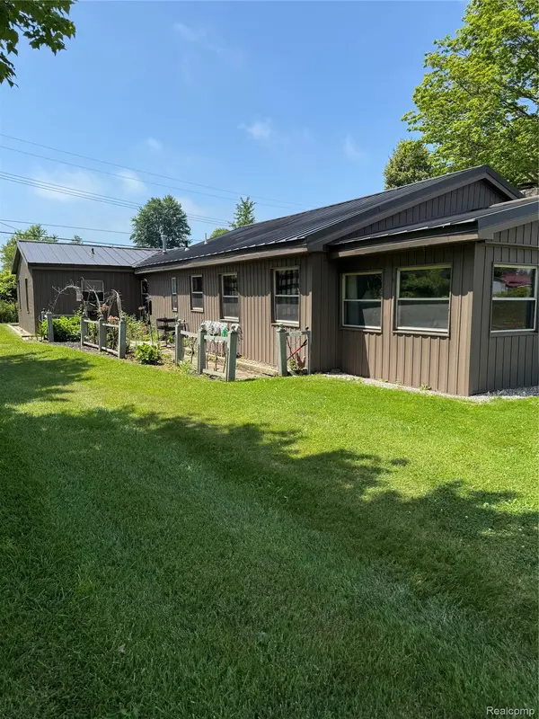 7308 Cedar Haven LN, Worth Township, MI 48450