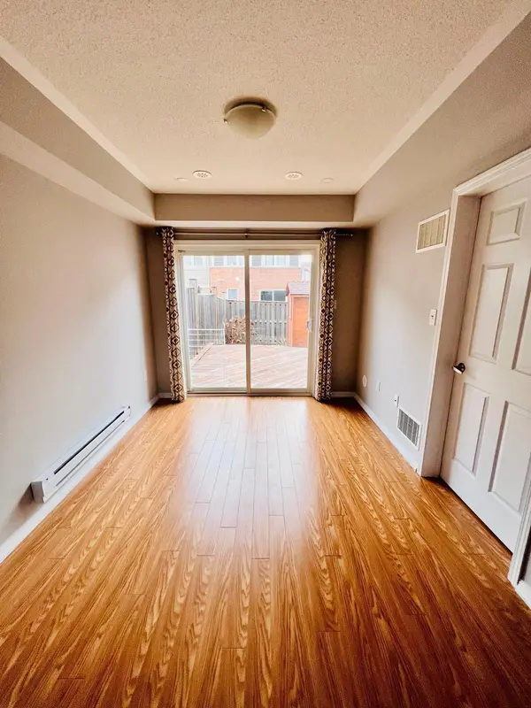 21 Bevington RD, Brampton, ON L7A 0R9