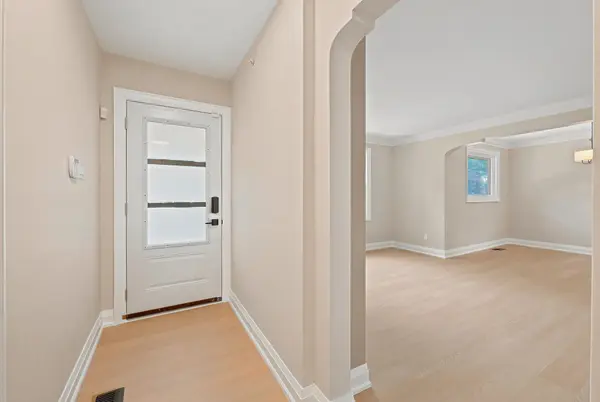 189 Duncan RD, Richmond Hill, ON L4C 6J6