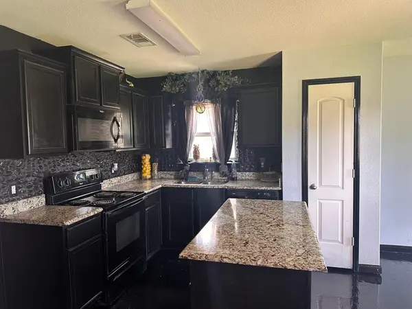 2109 Old Harbor Way, Princeton, TX 75407