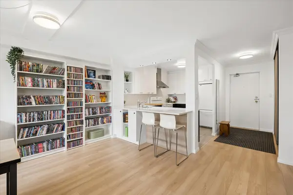 18 Holborn CT #506, Kitchener, ON N2A 4A1