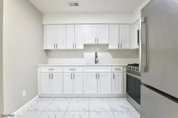 452 Marshall St #2, Elizabeth City, NJ 07206