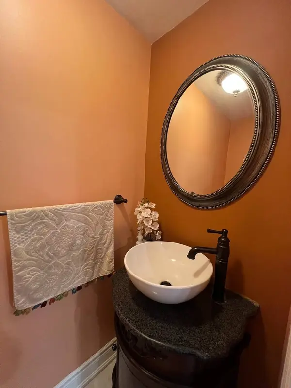 61 Kalmar CRES, Richmond Hill, ON L4E 3Z4