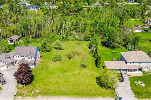 22 Boyd CRES, Oro-medonte, ON L0K 1N0