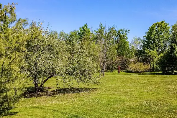 22 Boyd CRES, Oro-medonte, ON L0K 1N0