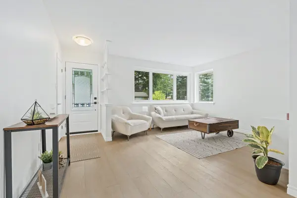 90 Longfield RD, Halton Hills, ON L7J 2K4