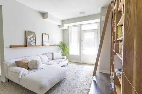 60 Orchid Place DR #19, Toronto E11, ON M1B 0C4