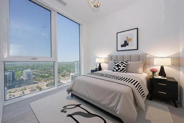 105 Oneida CRES #PH 10, Richmond Hill, ON L4B 0H6