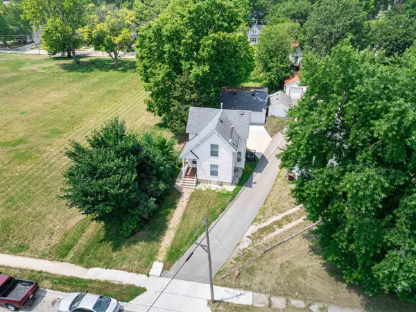 615 15th Street, Rockford, IL 61104