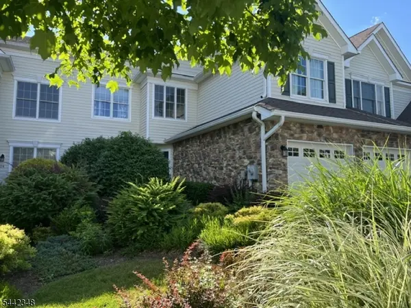 22 Briar Ct,  Hardyston Twp.,  NJ 07419