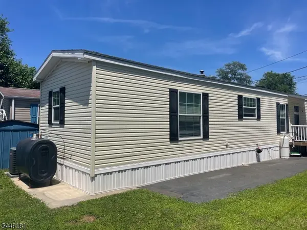 225 ALBERT ST, Lodi Boro, NJ 07644