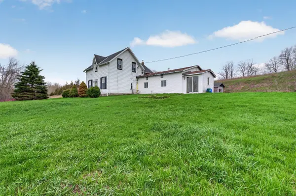 488 BOUNDARY RD, Centre Hastings, ON K0K 2Y0