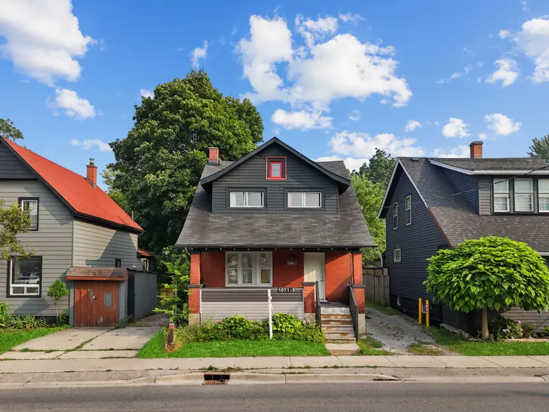 1071.5 Florence ST, London East, ON N5W 2M7