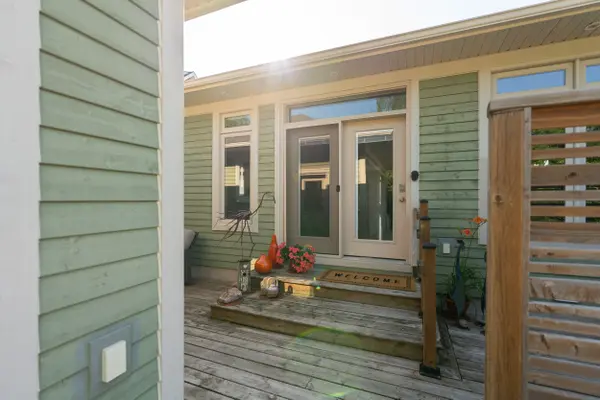 198 Emerald DR, Saugeen Shores, ON N0H 2L0
