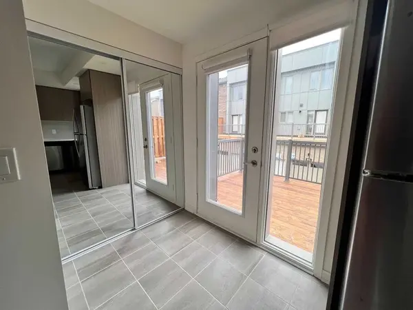 1525 Kingston RD #701, Pickering, ON L1V 0E9