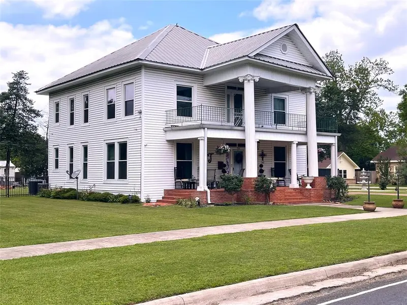 702 S 9th Avenue, Teague, TX 75860