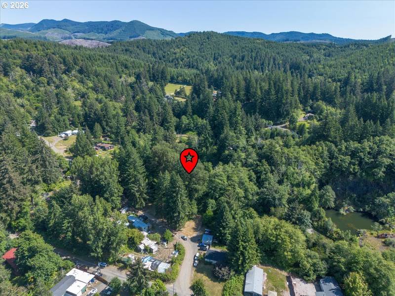 34 N Labsch ST, Otis, OR 97368