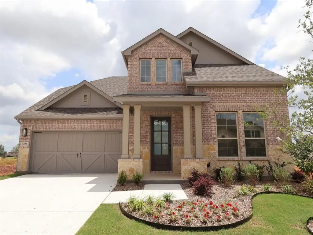 5020 Lily Creek Drive, Aubrey, TX 76227