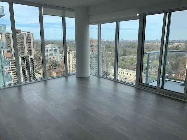 195 Redpath AVE #1903, Toronto C10, ON M4P 0E4