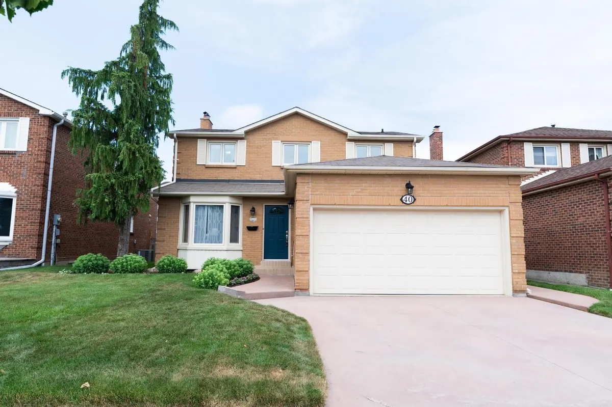 40 Buchanan DR, Markham, ON L3R 4C7