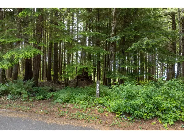 520 Oceanview LN, Gleneden Beach, OR 97388