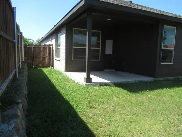 9604 Hickory Knob Drive, Fort Worth, TX 76108