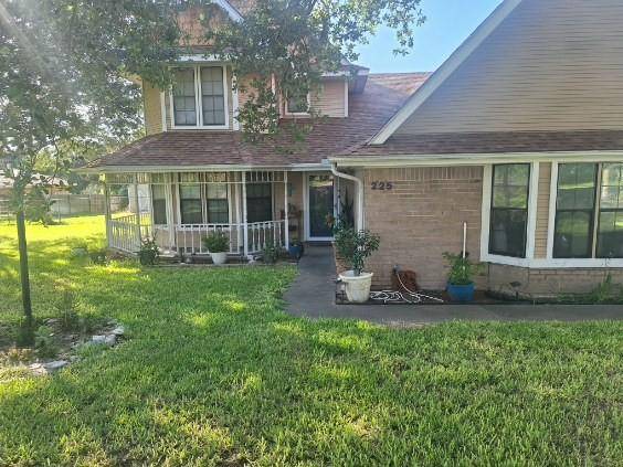 225 Linney Lane, Beeville, TX 78102