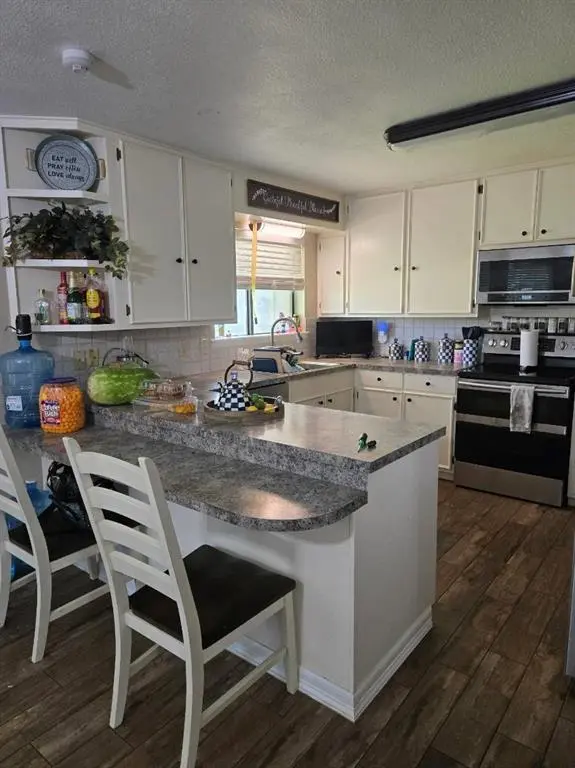 225 Linney Lane, Beeville, TX 78102