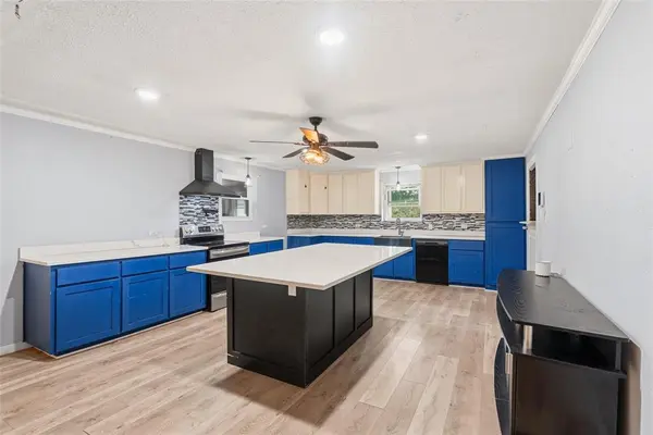 2417 N County Road 810, Alvarado, TX 76009