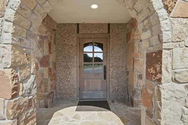 4711 S Highway 281, Mineral Wells, TX 76067