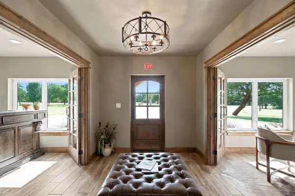 4711 S Highway 281, Mineral Wells, TX 76067
