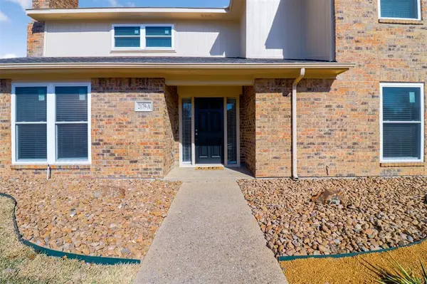 2179 Southern Place #A, Carrollton, TX 75006