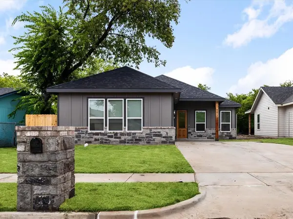 3013 Donalee Street, Fort Worth, TX 76105