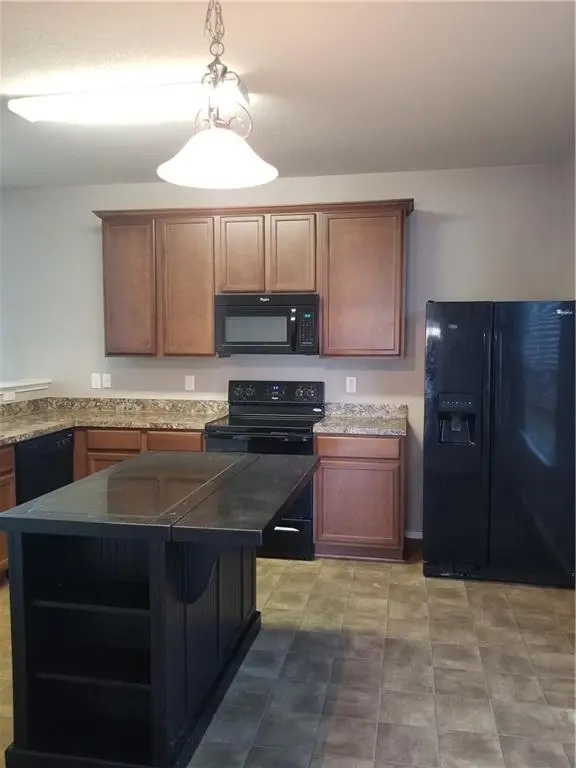 924 Bentwood Trail, Grand Prairie, TX 75052