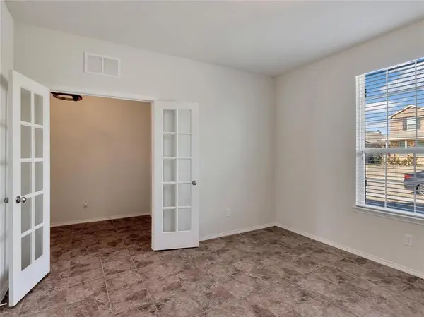 2011 Avondown Road, Forney, TX 75126