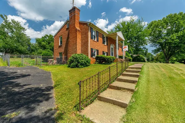 3745 Horseshoe RD, Appomattox, VA 24522