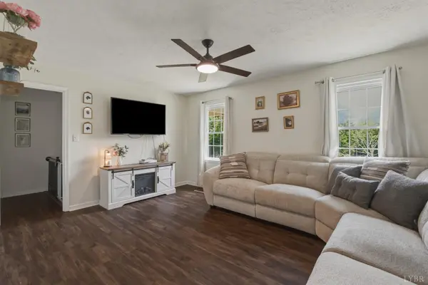 3745 Horseshoe RD, Appomattox, VA 24522