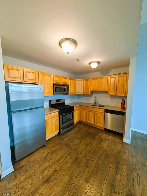 19 Market #405, Paterson City, NJ 07501