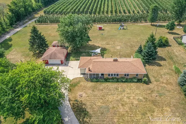 362 Broman ST NE, Algoma Twp, MI 49345