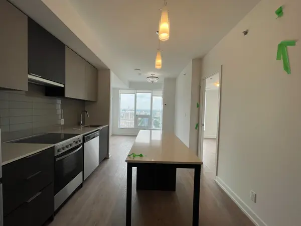 203 College ST #2805, Toronto C01, ON M5T 1P9