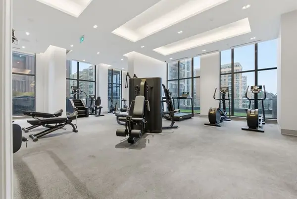 36 Olive AVE #809, Toronto C14, ON M2N 0M4