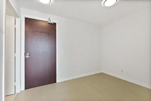 120 Bayview AVE #S308, Toronto C08, ON M5A 0G4