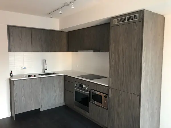 60 Shuter ST #1609, Toronto C08, ON M5B 0B7