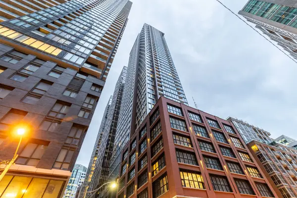 55 Mercer ST #2911, Toronto C01, ON M5V 3W2