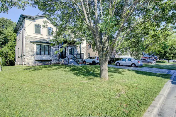 67 Scarborough Heights BLVD, Toronto E08, ON M1M 2V5