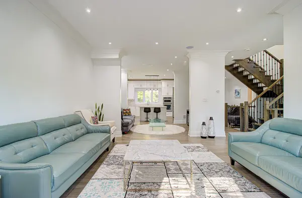 67 Scarborough Heights BLVD, Toronto E08, ON M1M 2V5