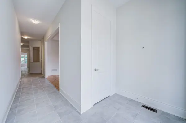 86 Big Willow CRES, Richmond Hill, ON L4E 3R4