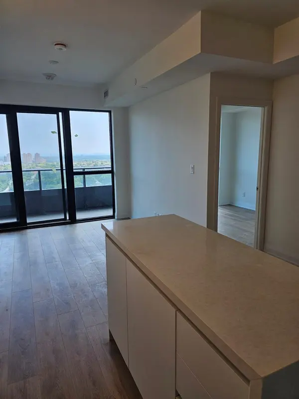 4015 The Exchange ST #1503, Mississauga, ON L5B 0N4