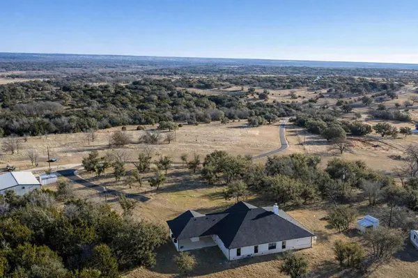 705 Indian Hills Road, Gatesville, TX 76528