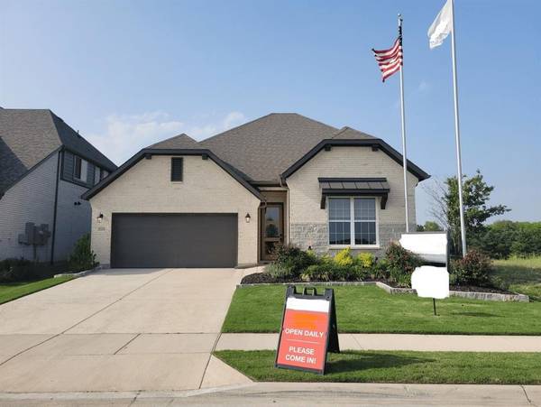 4428 Aralia Street, Fort Worth, TX 76036